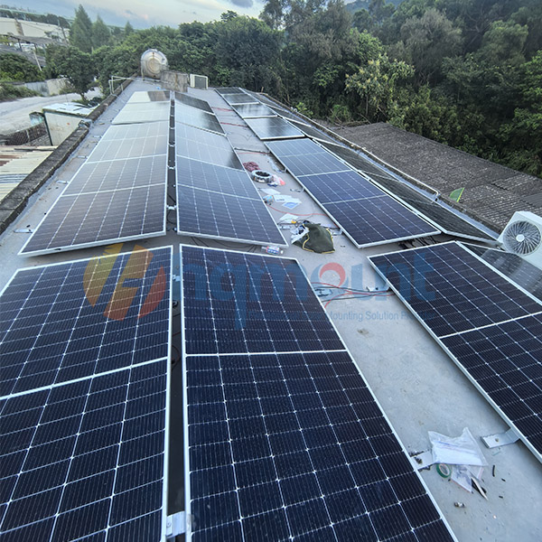 تم توصيل مشروع سطح مصنع صغير بالشبكة بنجاح – تم توليد 20kWh في اليوم الأول