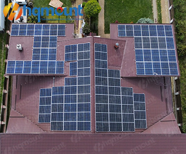 مشروع تركيب سقف القرميد بالطاقة الشمسية بقدرة 150 كيلو وات
        